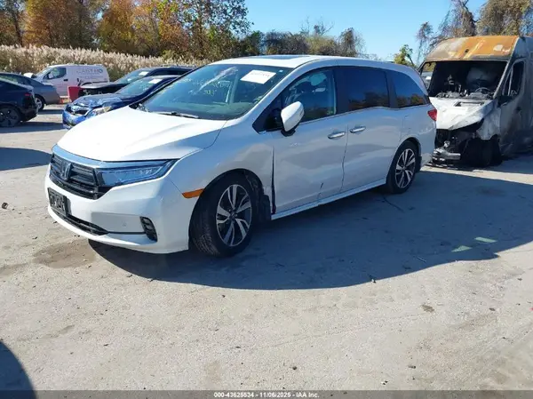5FNRL6H81PB077466 2023 HONDA ODYSSEY - Image 2