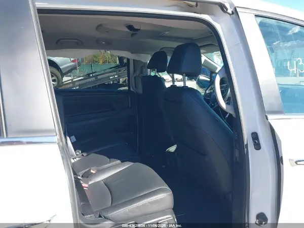 5FNRL6H81PB077466 2023 HONDA ODYSSEY - Image 8