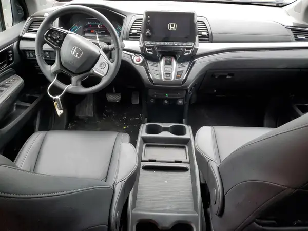 5FNRL6H81RB002382 2024 HONDA ODYSSEY - Image 8