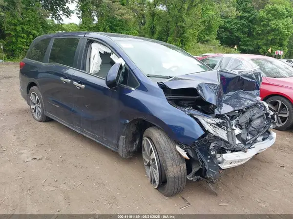 5FNRL6H81RB010952 2024 HONDA ODYSSEY - Image 1