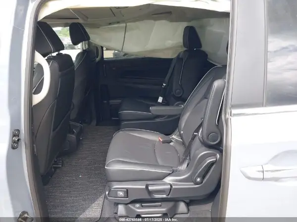 5FNRL6H81SB025523 2025 HONDA ODYSSEY - Image 8