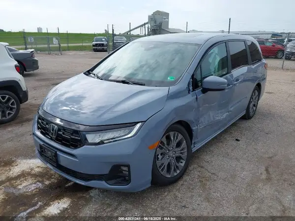 5FNRL6H81SB061034 2025 HONDA ODYSSEY - Image 2