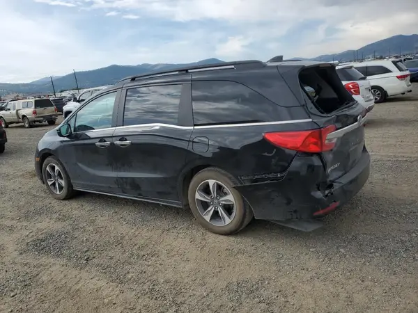 5FNRL6H82JB001553 2018 HONDA ODYSSEY - Image 2
