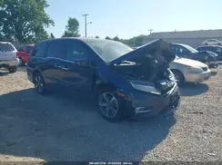5FNRL6H82JB015744 2018 HONDA ODYSSEY