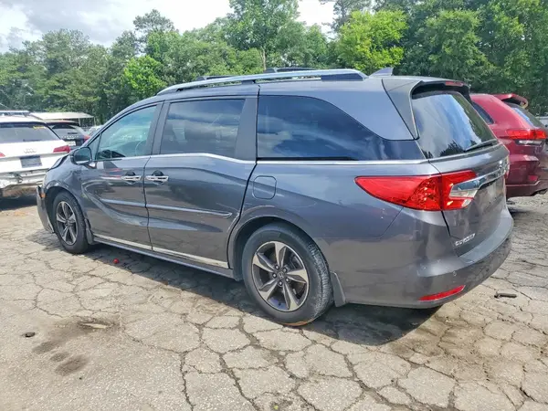 5FNRL6H82JB038389 2018 HONDA ODYSSEY - Image 2