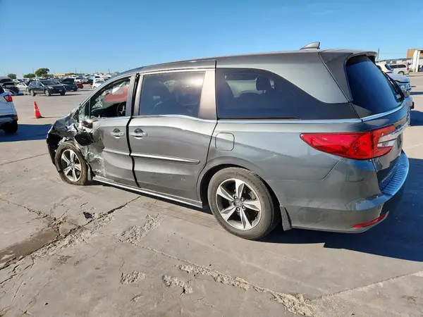 5FNRL6H82JB044094 2018 HONDA ODYSSEY - Image 2