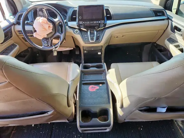 5FNRL6H82JB044094 2018 HONDA ODYSSEY - Image 8