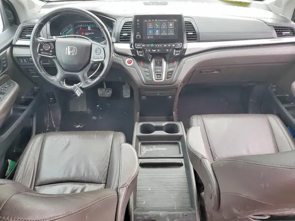 5FNRL6H82JB050753 2018 HONDA ODYSSEY - Image 8