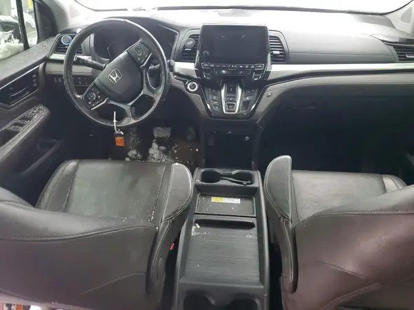 5FNRL6H82JB500630 2018 HONDA ODYSSEY - Image 8