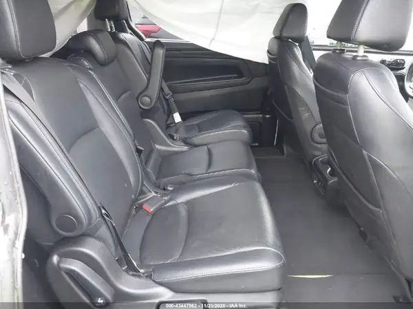 5FNRL6H82NB009819 2022 HONDA ODYSSEY - Image 8