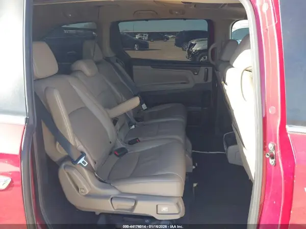 5FNRL6H82NB018231 2022 HONDA ODYSSEY - Image 8