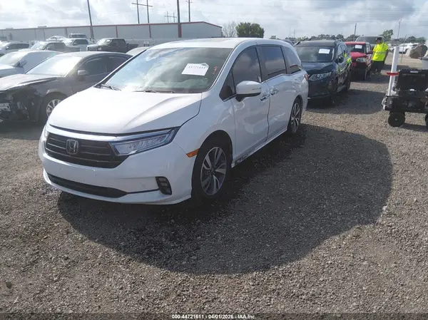 5FNRL6H82NB057286 2022 HONDA ODYSSEY - Image 2