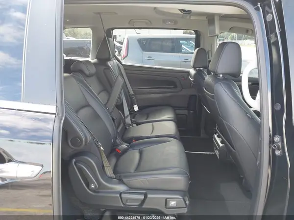 5FNRL6H82PB042726 2023 HONDA ODYSSEY - Image 8