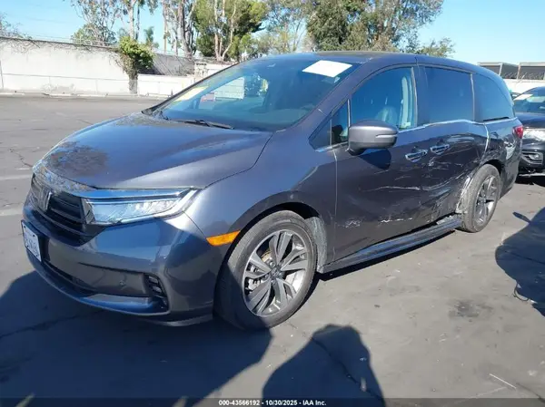 5FNRL6H82PB074690 2023 HONDA ODYSSEY - Image 2