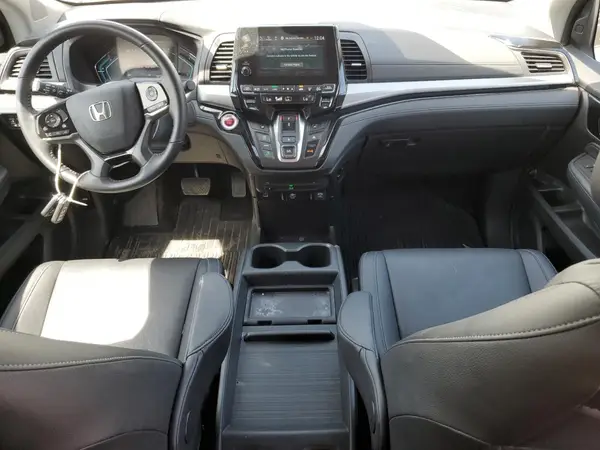 5FNRL6H82RB026397 2024 HONDA ODYSSEY - Image 8