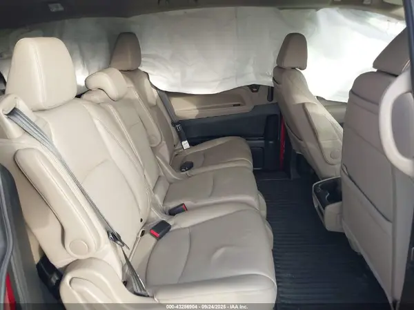 5FNRL6H82RB040056 2024 HONDA ODYSSEY - Image 8