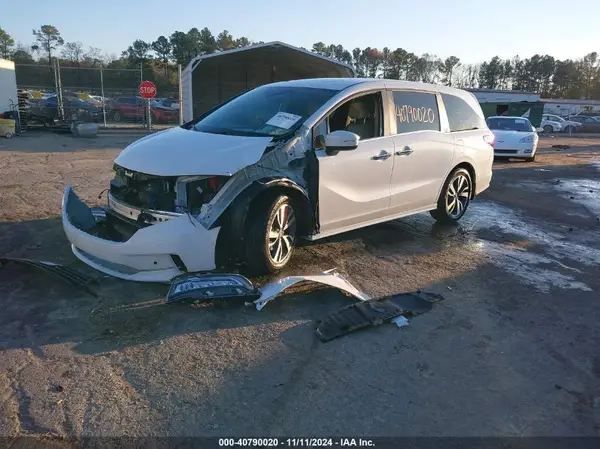5FNRL6H82RB045693 2024 HONDA ODYSSEY - Image 2