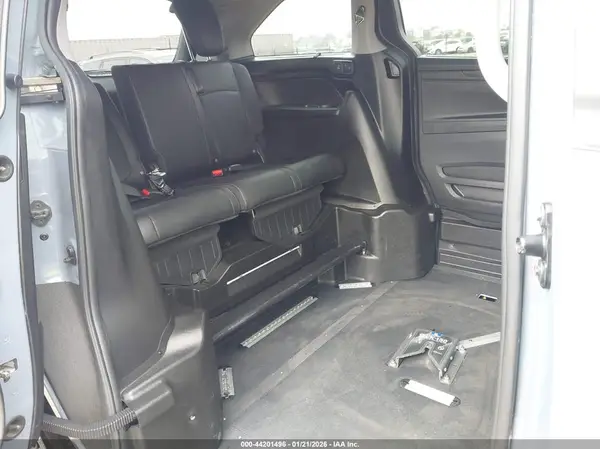 5FNRL6H82RB072506 2024 HONDA ODYSSEY - Image 8