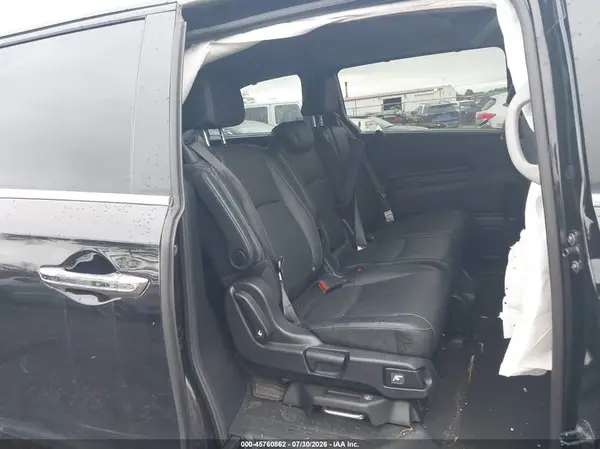 5FNRL6H82RB074546 2024 HONDA ODYSSEY - Image 8