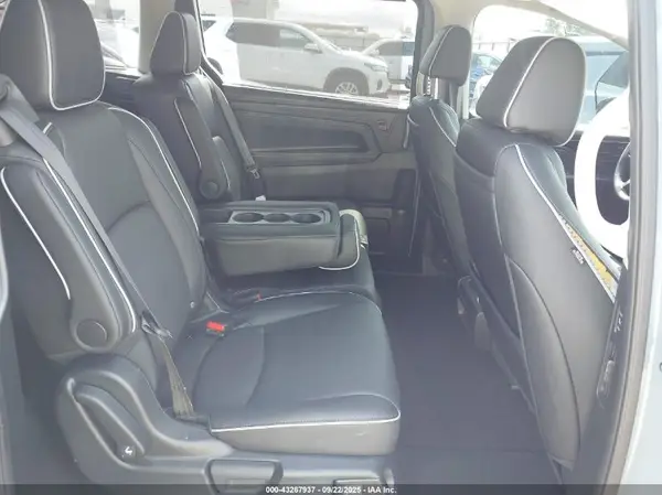 5FNRL6H82SB002011 2025 HONDA ODYSSEY - Image 8