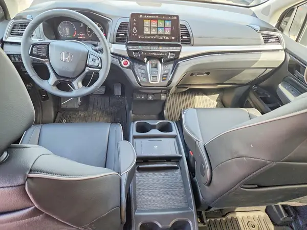 5FNRL6H82TB022924 2026 HONDA ODYSSEY - Image 8