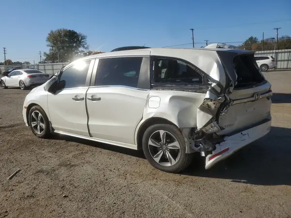 5FNRL6H83JB000976 2018 HONDA ODYSSEY - Image 2