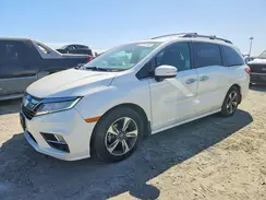 5FNRL6H83JB002792 2018 HONDA ODYSSEY