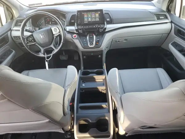 5FNRL6H83JB009998 2018 HONDA ODYSSEY - Image 8