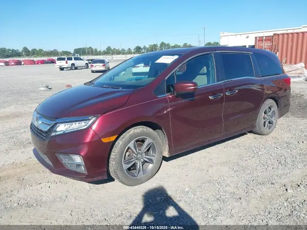 5FNRL6H83JB010245 2018 HONDA ODYSSEY - Image 2