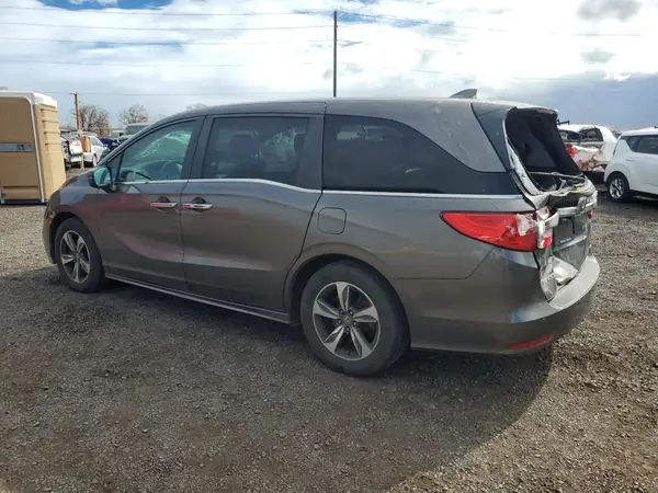 5FNRL6H83JB016482 2018 HONDA ODYSSEY - Image 2