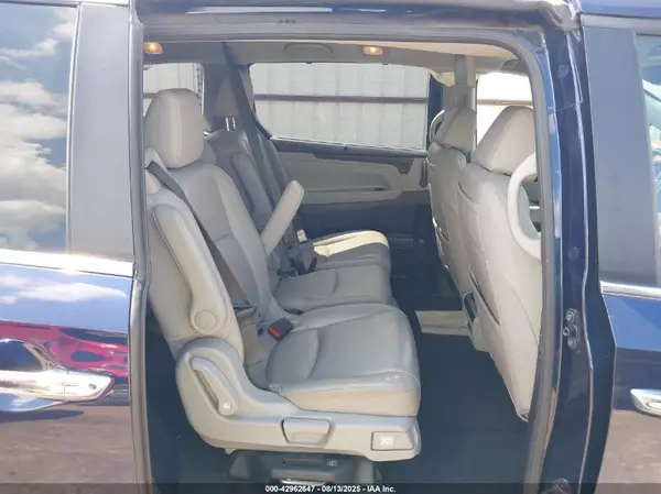 5FNRL6H83MB028734 2021 HONDA ODYSSEY - Image 8