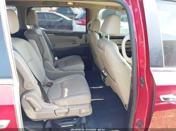 5FNRL6H83NB011112 2022 HONDA ODYSSEY - Image 8