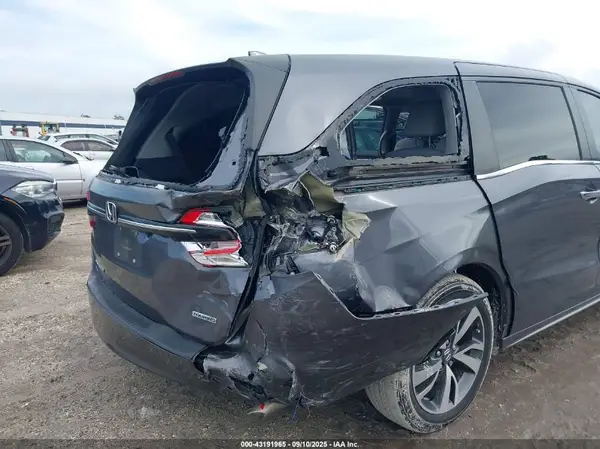 2023 HONDA ODYSSEY auction photo 6