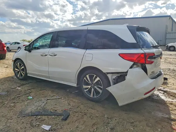5FNRL6H83PB021626 2023 HONDA ODYSSEY - Image 2
