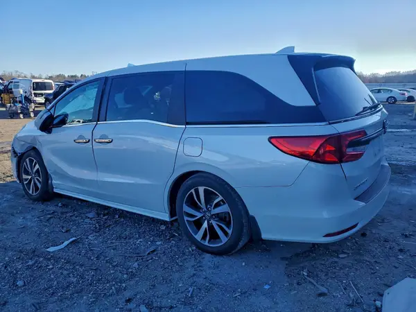 5FNRL6H83PB064864 2023 HONDA ODYSSEY - Image 2