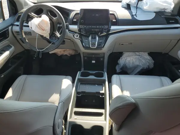 5FNRL6H83PB067778 2023 HONDA ODYSSEY - Image 8
