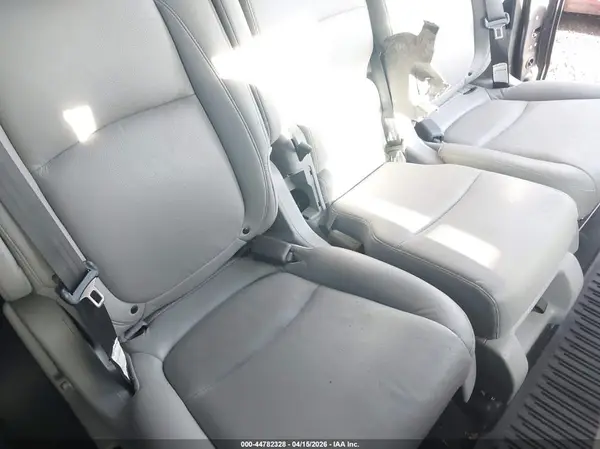 5FNRL6H83RB007969 2024 HONDA ODYSSEY - Image 8