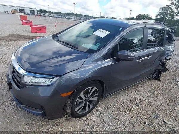 5FNRL6H83RB030233 2024 HONDA ODYSSEY - Image 2