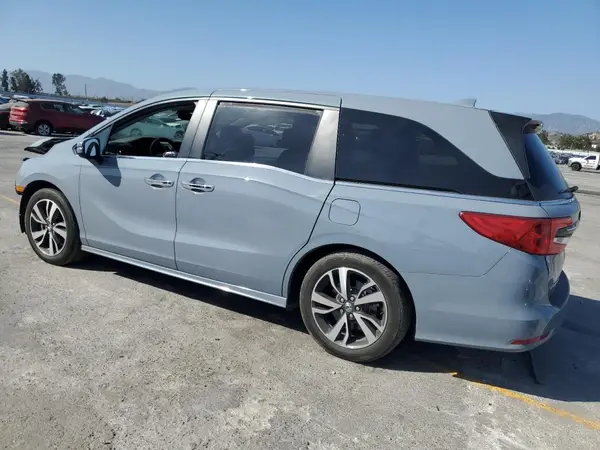 5FNRL6H83RB042964 2024 HONDA ODYSSEY - Image 2