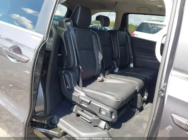 5FNRL6H83SB023692 2025 HONDA ODYSSEY - Image 8