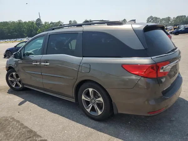 5FNRL6H84JB005944 2018 HONDA ODYSSEY - Image 2