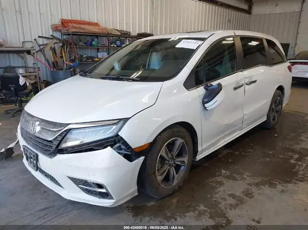 5FNRL6H84JB020671 2018 HONDA ODYSSEY - Image 2