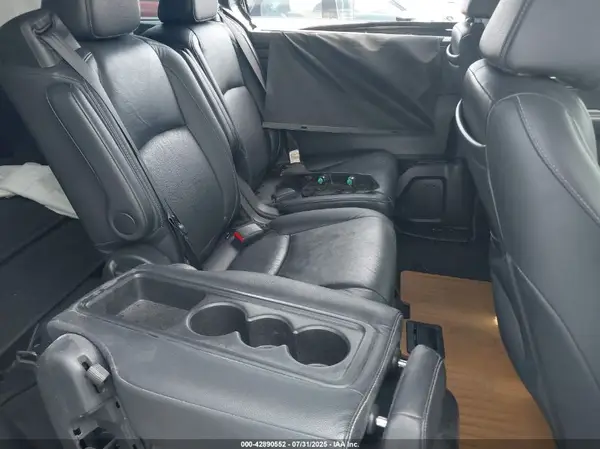 5FNRL6H84NB004833 2022 HONDA ODYSSEY - Image 8