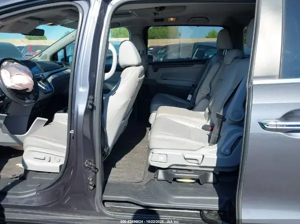 5FNRL6H84PB018606 2023 HONDA ODYSSEY - Image 8