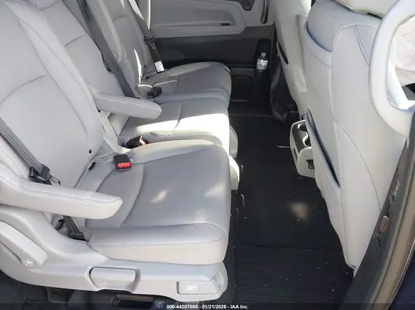 5FNRL6H84PB031470 2023 HONDA ODYSSEY - Image 8