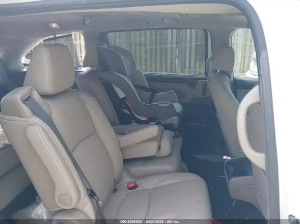 5FNRL6H84PB072746 2023 HONDA ODYSSEY - Image 8