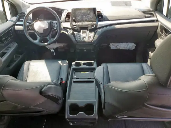 5FNRL6H84PB074142 2023 HONDA ODYSSEY - Image 8