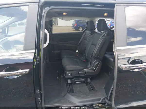 5FNRL6H84RB034582 2024 HONDA ODYSSEY - Image 8