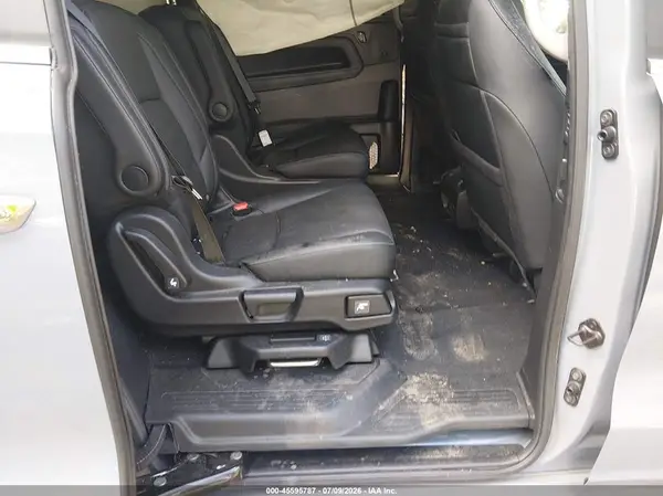 5FNRL6H84RB036347 2024 HONDA ODYSSEY - Image 8