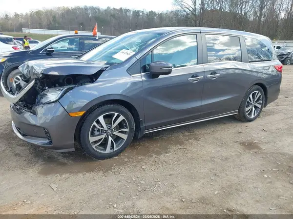 5FNRL6H84RB037305 2024 HONDA ODYSSEY - Image 2